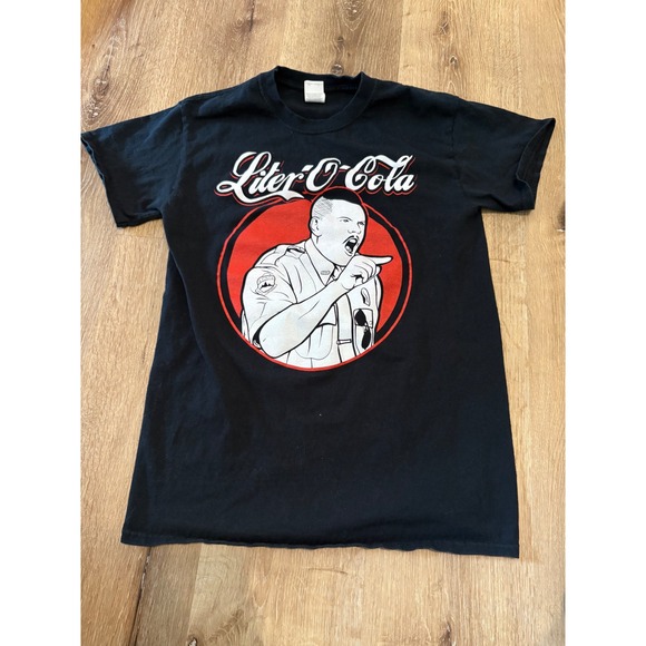 Gildan Super‎ Troopers Liter O Cola Movie Graphic Tee Shirt Small - Picture 1 of 4